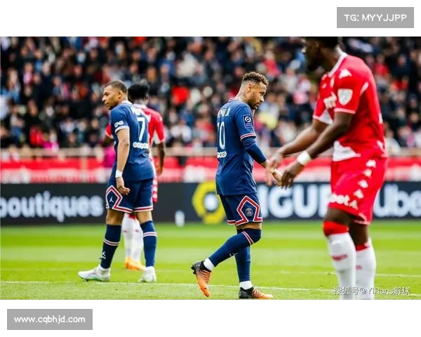 法甲巨头巴黎圣日耳曼轻松过关 法甲巨头巴黎圣日耳曼轻松过关