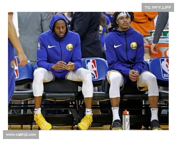 达米恩-李拒绝球员选项,美元选择退出,未来去向成谜 达米恩-李拒绝球员选项,美元选择退出,未来去向成谜