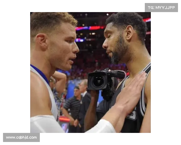 马刺新秀英格拉姆与邓肯握手引发激动反应:我这手一年都不能洗了! 马刺新秀英格拉姆与邓肯握手引发激动反应:我这手一年都不能洗了!